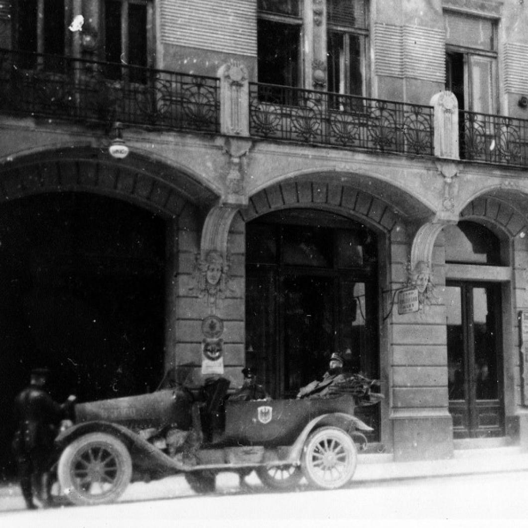 Grand Hotel Union Ljubljana 1914–1918 (from the collection World War I); unknown author; source: MNZS
