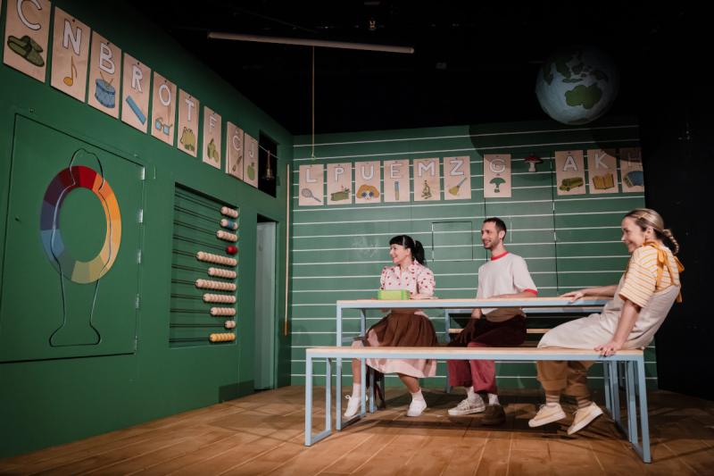 Z odra v muzej - Učiteljica. Foto: Darja Štravs Tisu