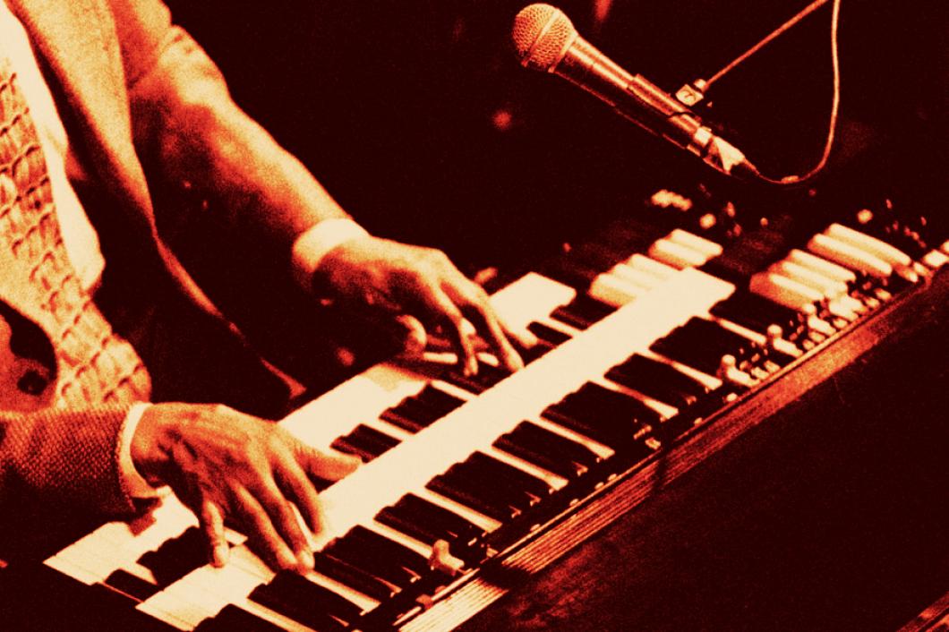 Detajl klaviatur, igranja. Foto: arhiv izvajalca