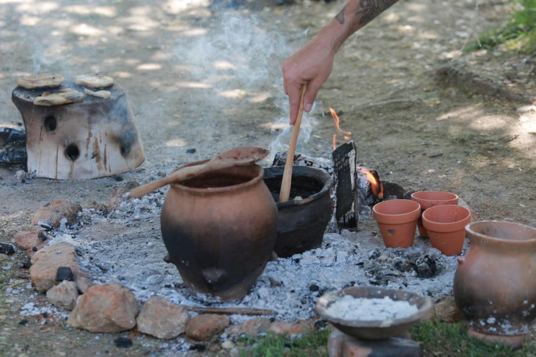 Kulinarična detektivka skozi čas. Foto: Miha Mally