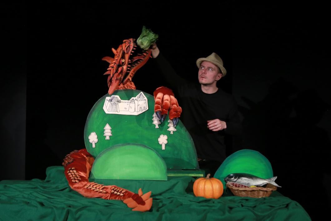 Friderik in zmaj. Foto: Miha Mally