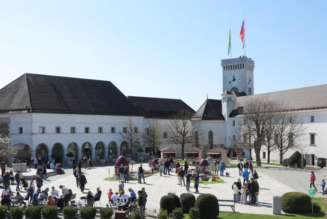 Velikonočni sejem na gradu. Foto: Miha Mally