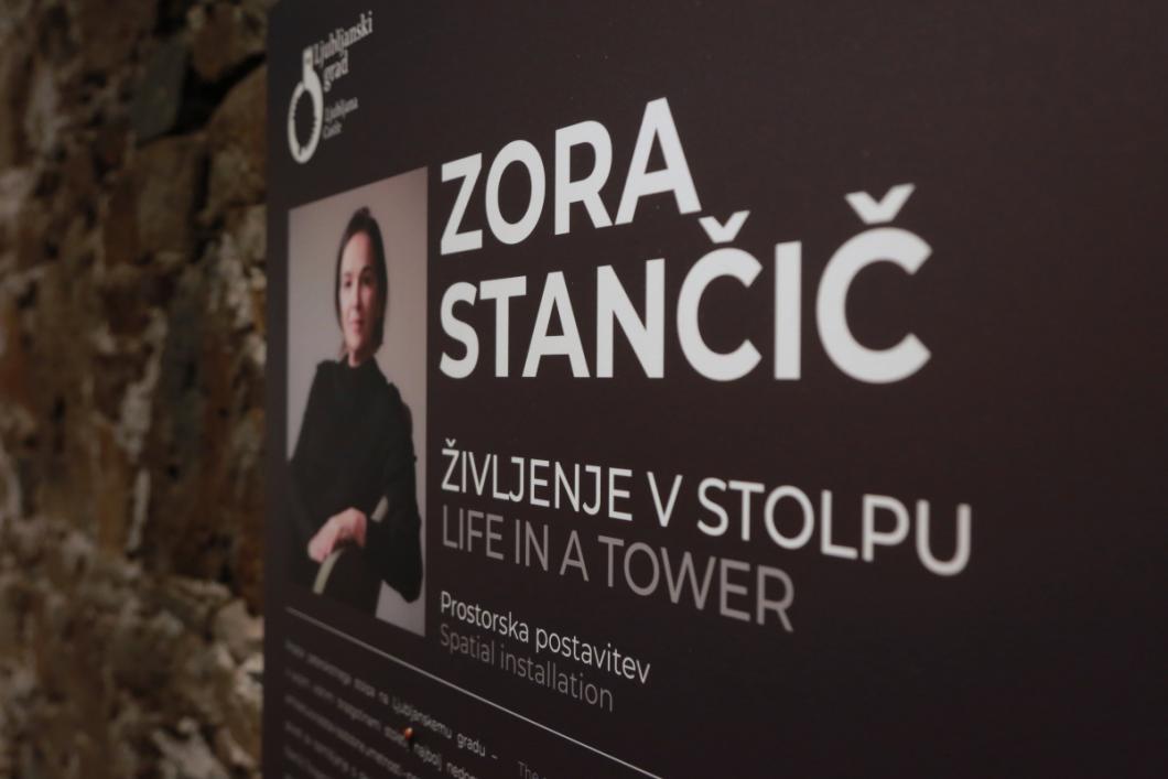 Zora Stančič: Življenje v stolpu. Foto: Miha Mally