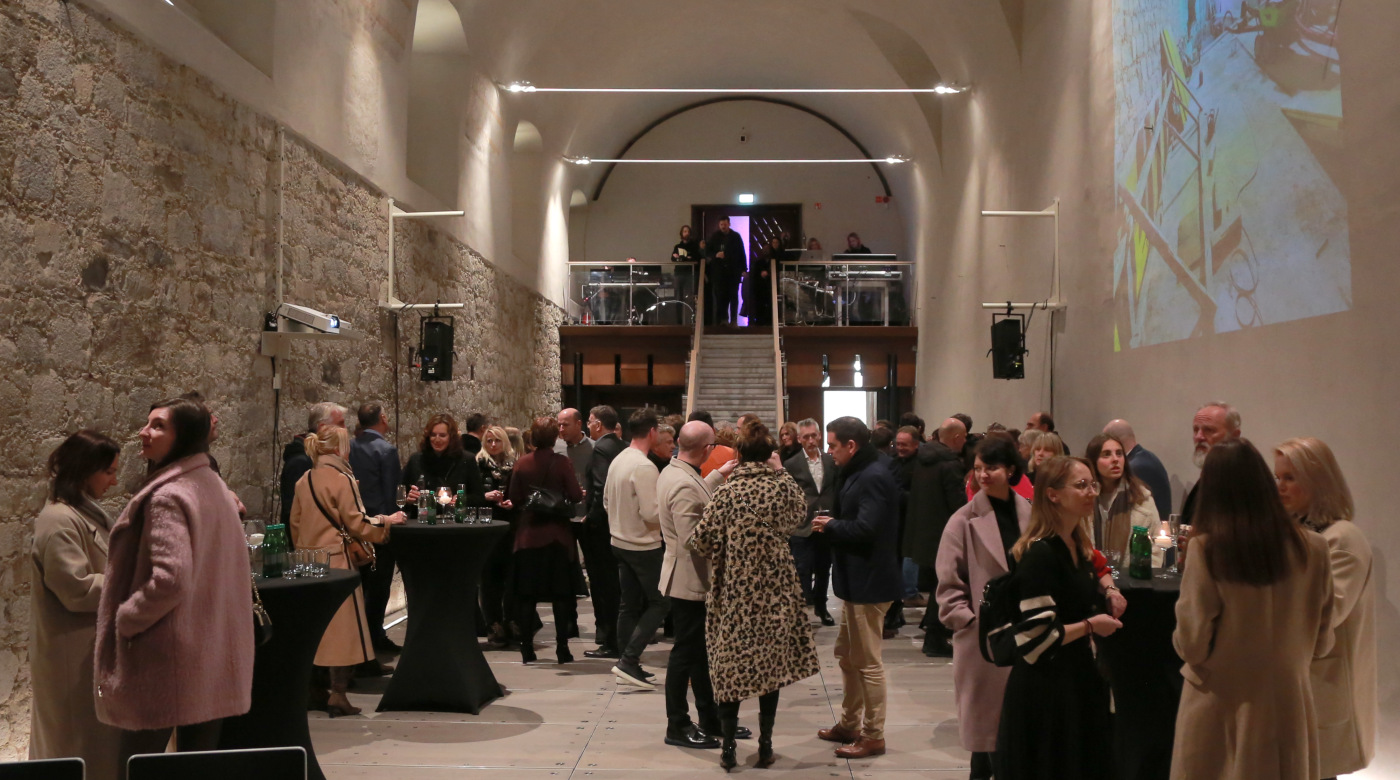 Prenovljena dvorana Kazemate