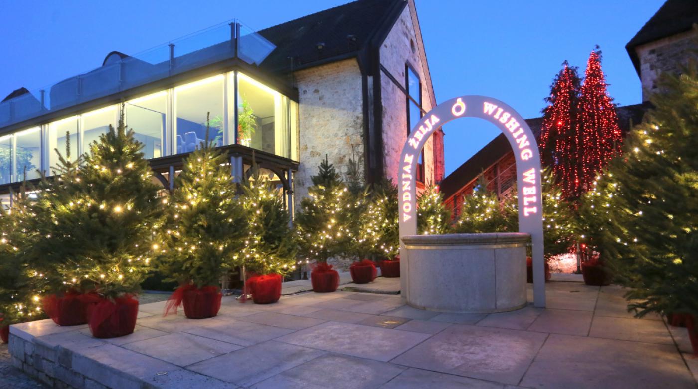 Castle Christmas. Photo: Miha Mally