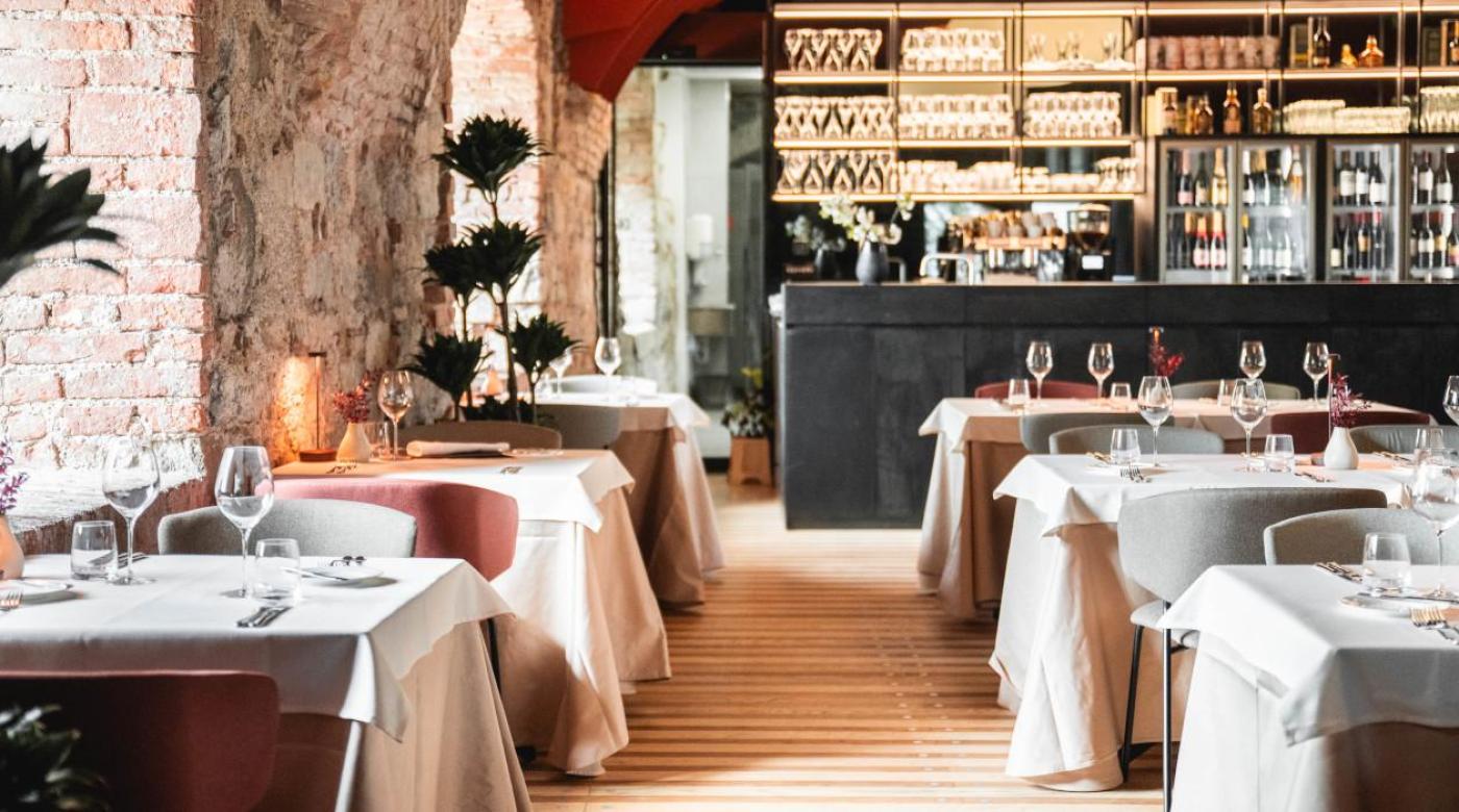 Prenovljena Gostilna na Gradu