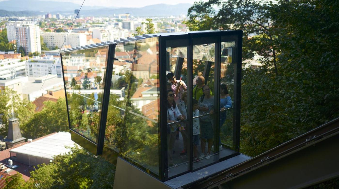 Tirna vzpenjača beleži nov rekord prepeljanih potnikov – 3.685 v enem dnevu.