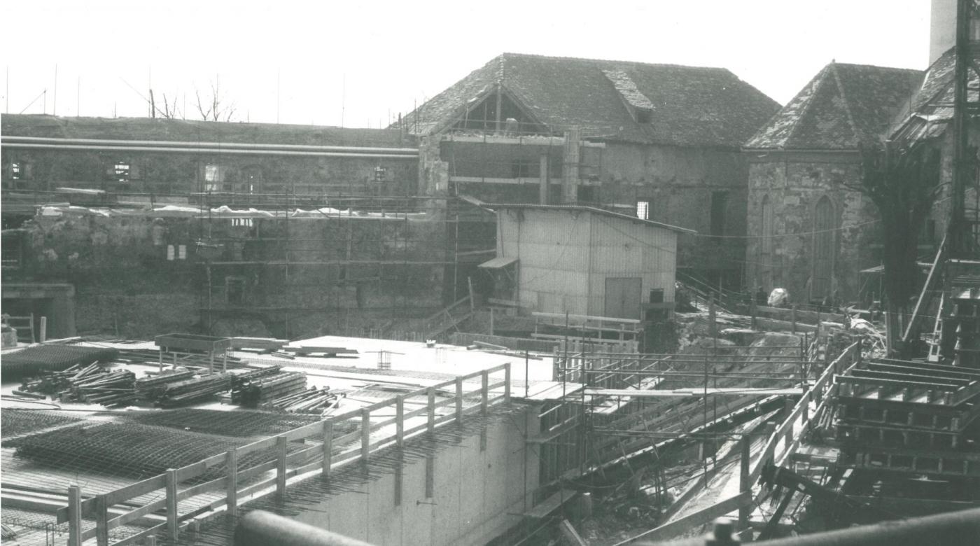 Castle Courtyard, reconstruction.Photo: Ambient