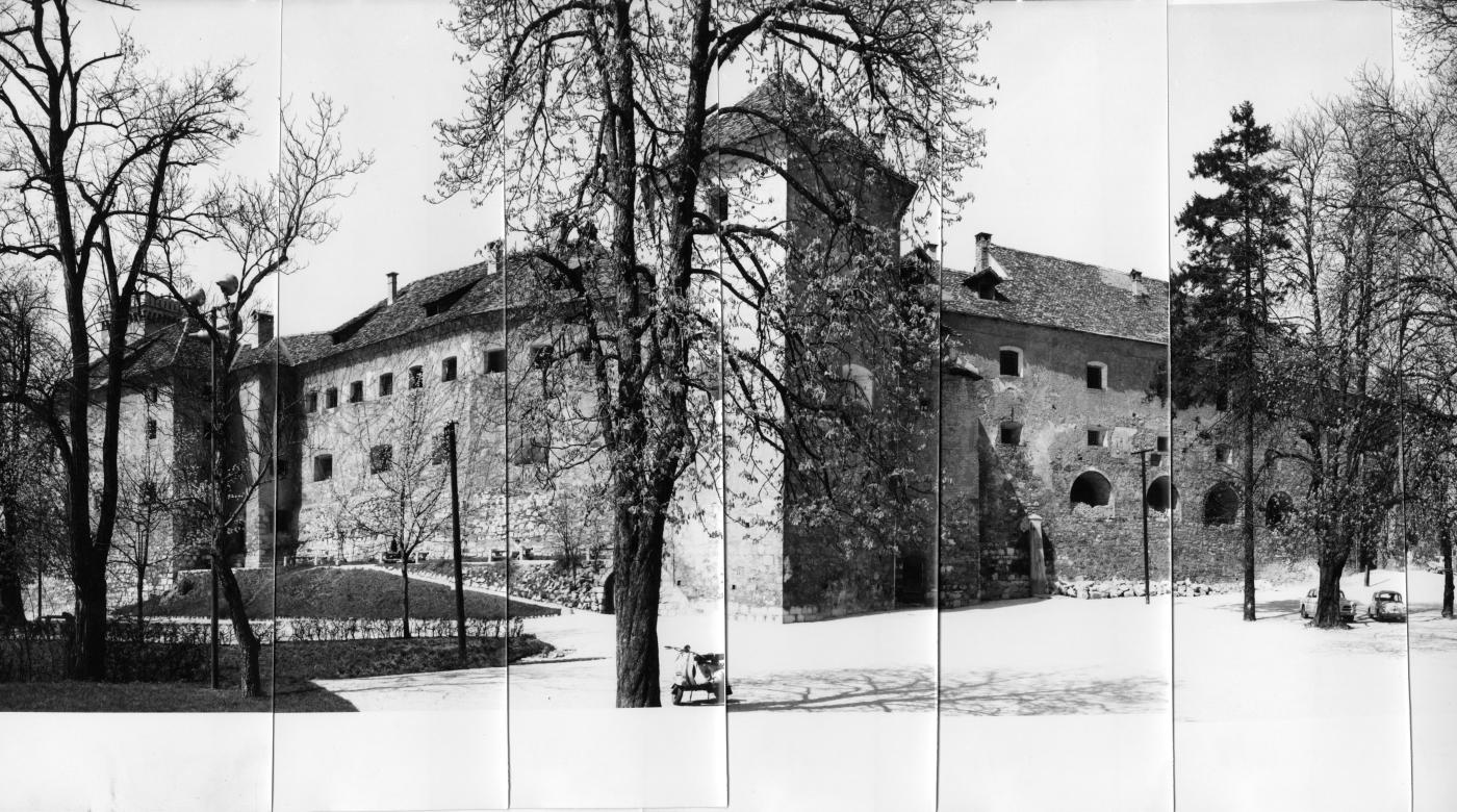 Ljubljanski dvorac, prije obnove. 20. stolječe. ZVKDS, OE Ljubljana