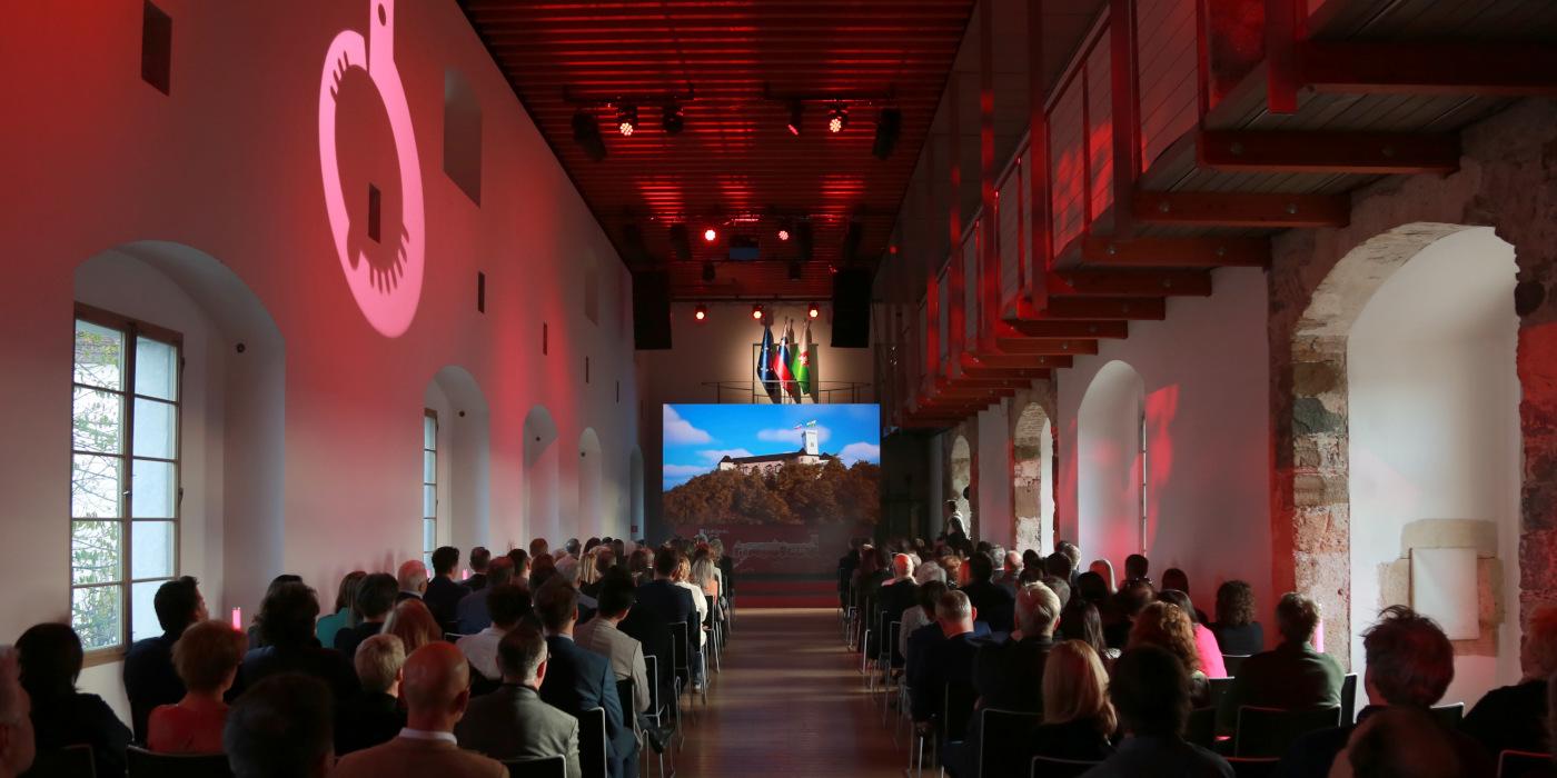 1400pxDogodek 15 let gradu 1.4.26 foto M.Mally hi res 68