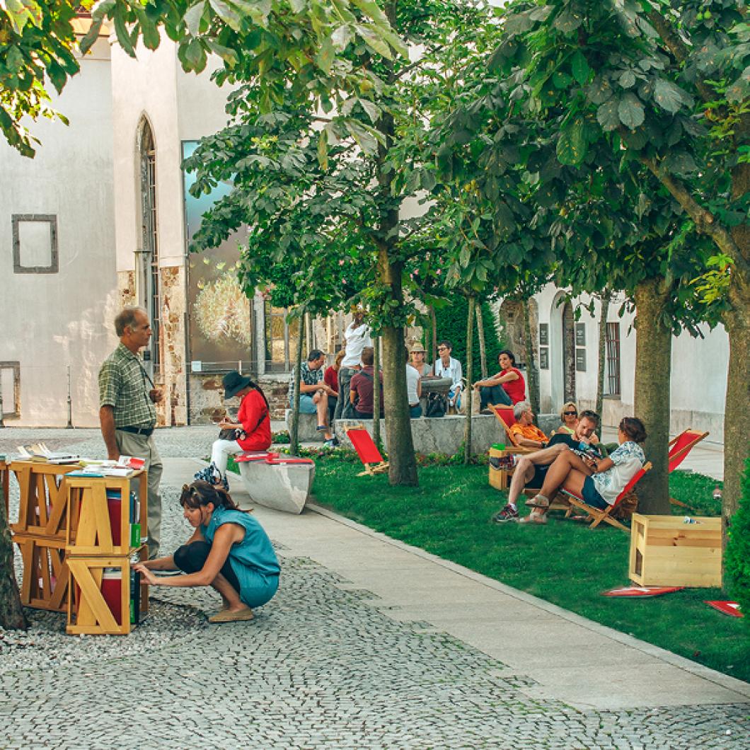 Library Under the Treetops; photo: Matej Perko